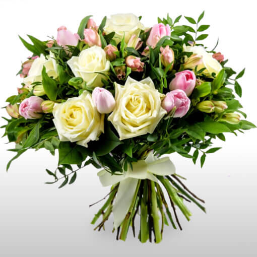 Flower delivery. Bouquet di Rose bianche e Tulipani