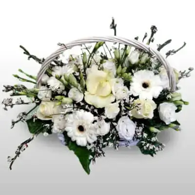 Santorini cestino con fiori bianchi